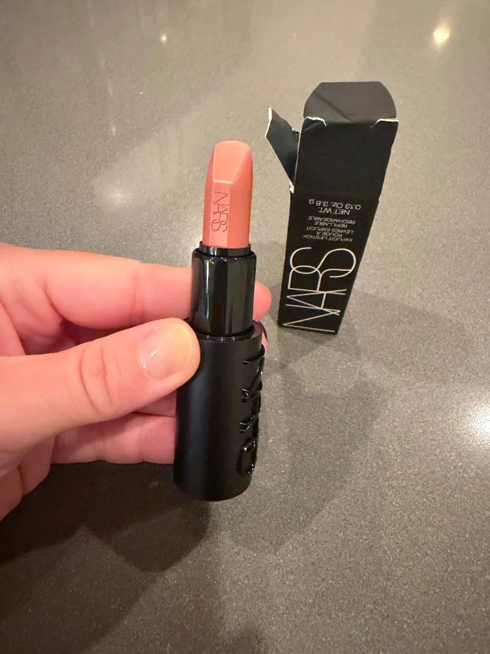 NWT NARS Explicit Lipstick in Bare it All (820)